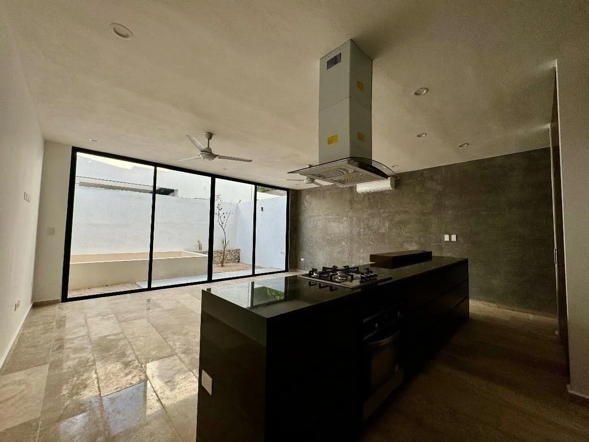 Townhouse En Venta En Temozón Norte En Merida Yucatán.