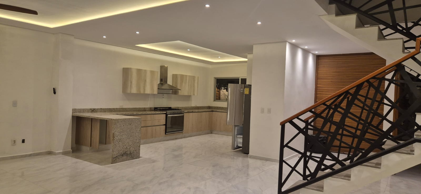 RESIDENCIA EN SENDEROS NORTE, PLAYA DEL CARMEN
