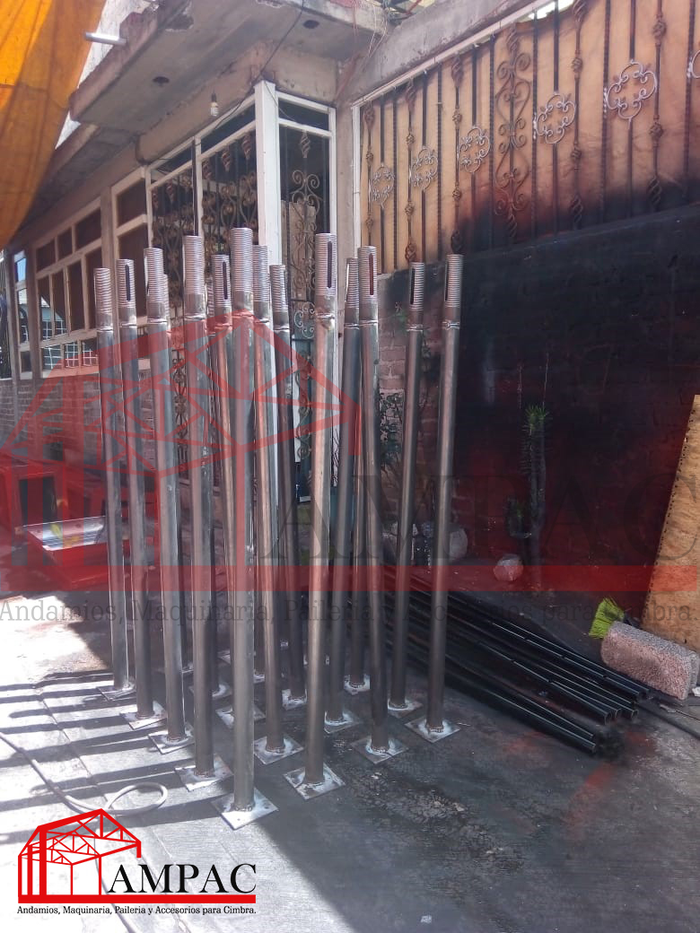 PUNTAL METALICO O PIE DERECHO