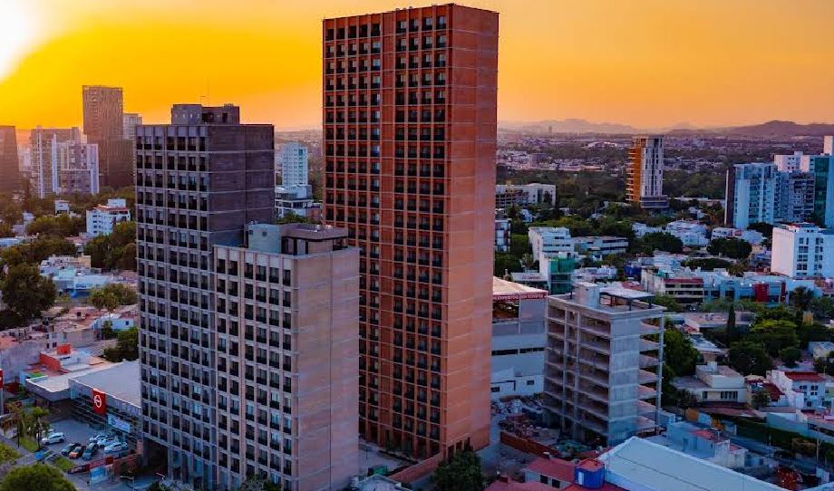 LOCAL EN RENTA EN CONDOMINIO YU COUNTRY