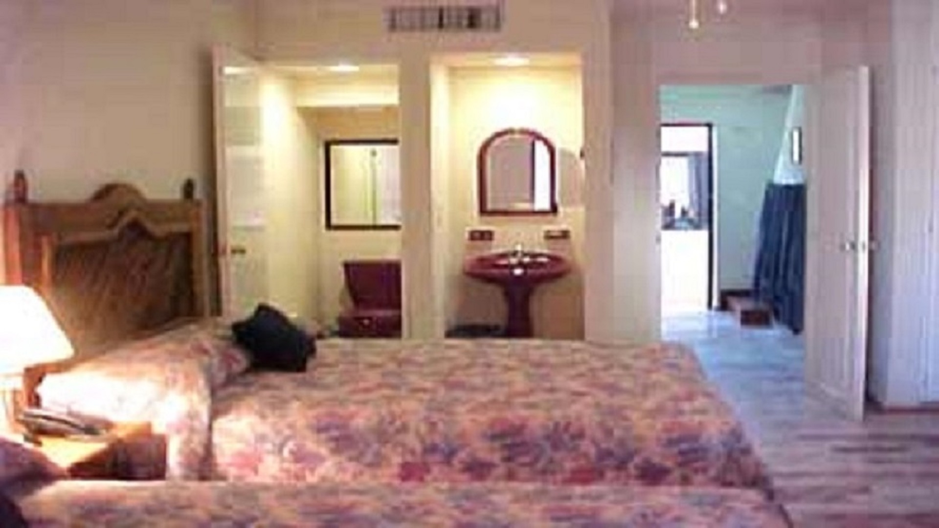 CONDOMINIO PRIVADO VILLAS MARLIN ZONA HOTELERA CANCUN PLAYA