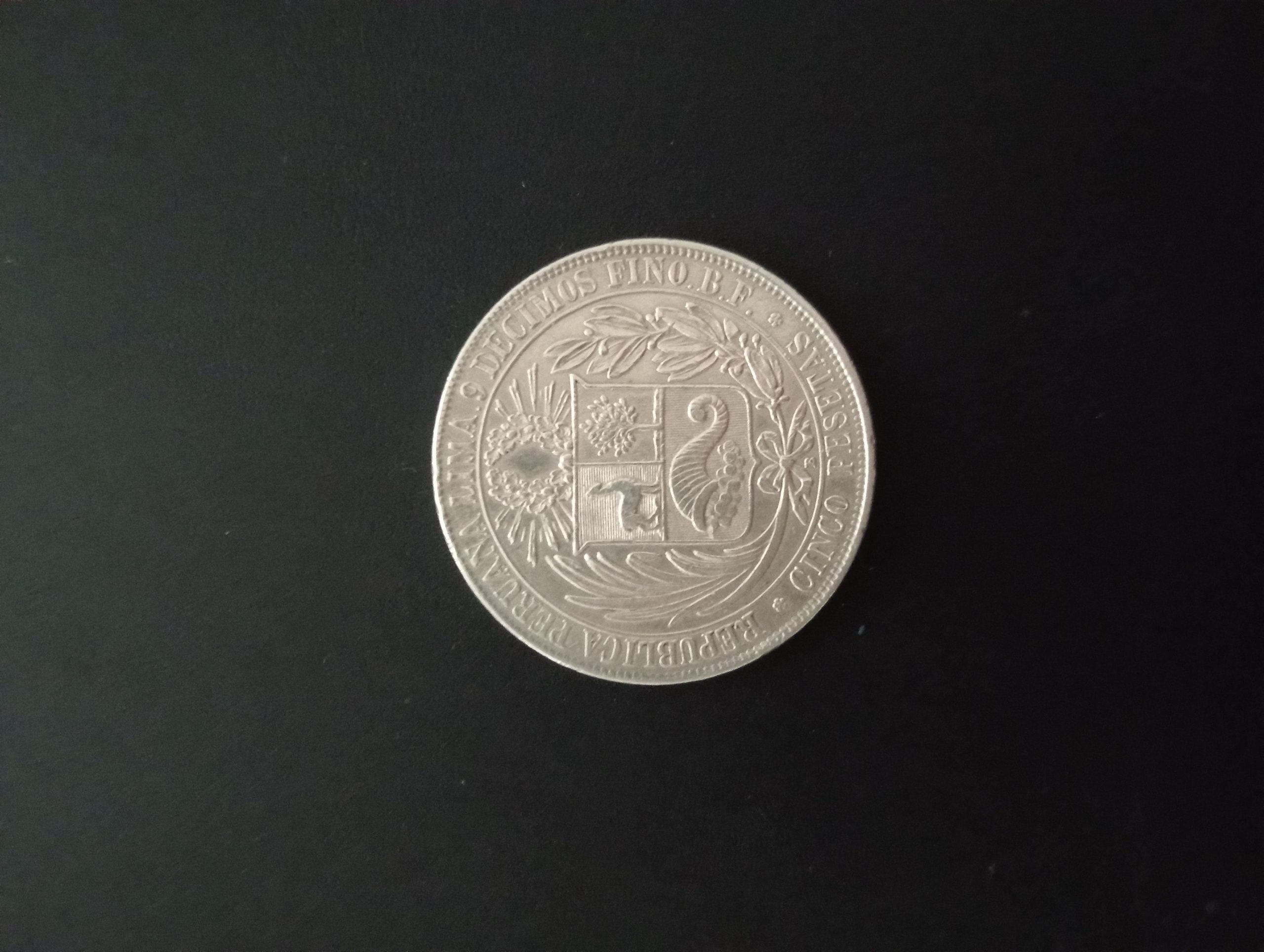 Moneda antigua 5 Pesetas Inca de Plata Perú 1880