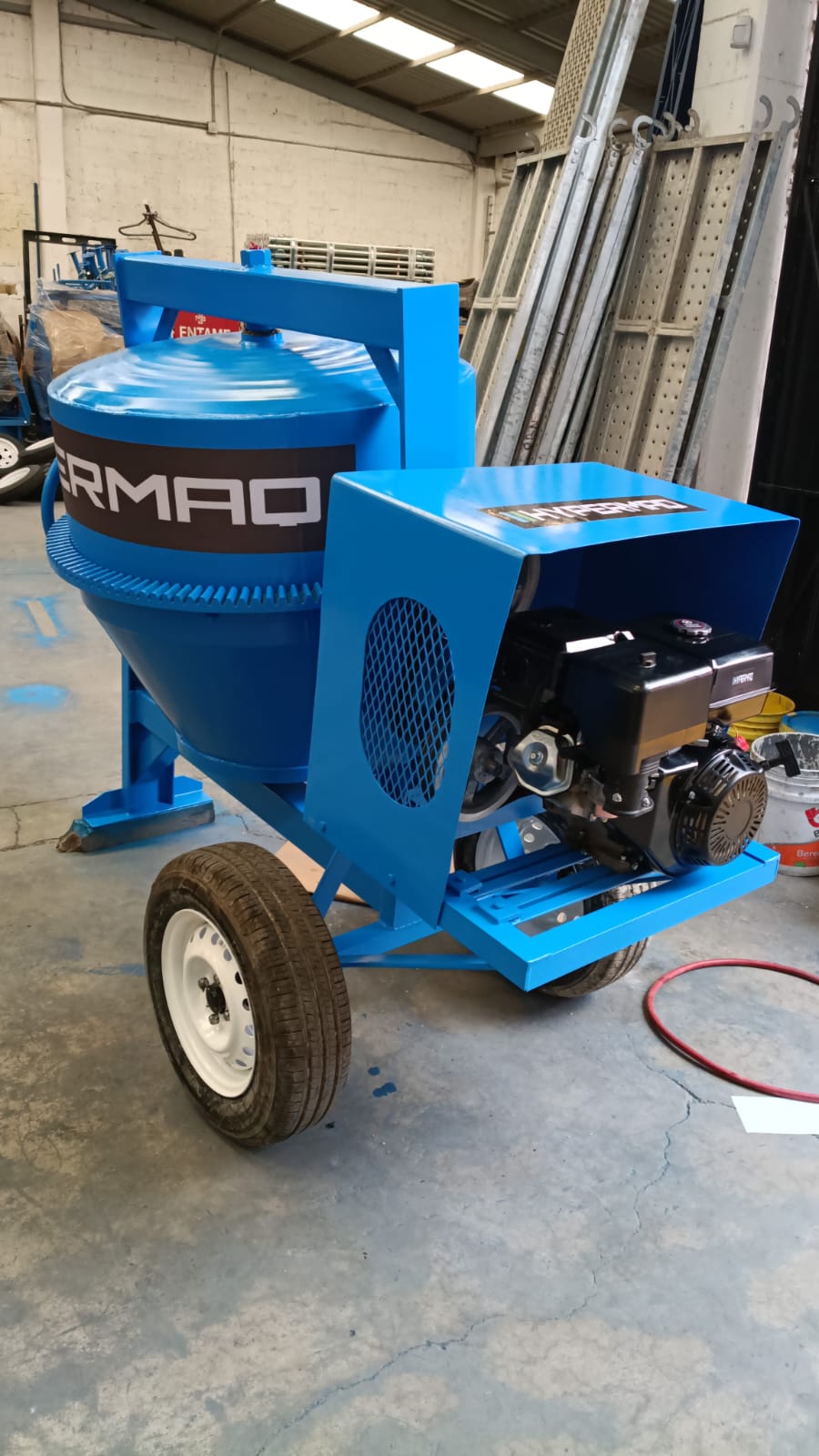 REVOLVEDORA PARA CONCRETO 1 SACO 9 HP HYPERMAQ
