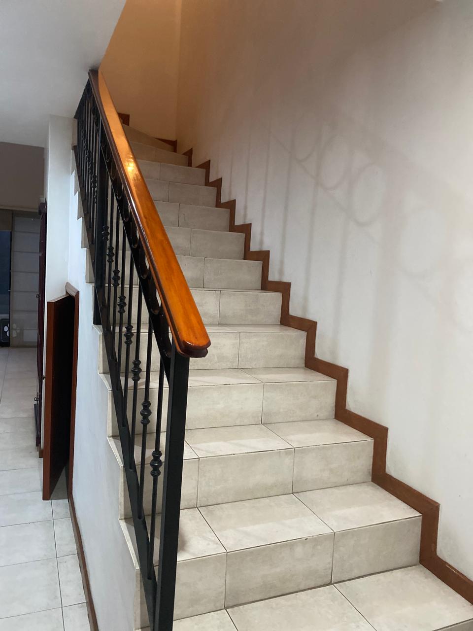 SE RENTA CASA CONDOMINIO VIRREYES